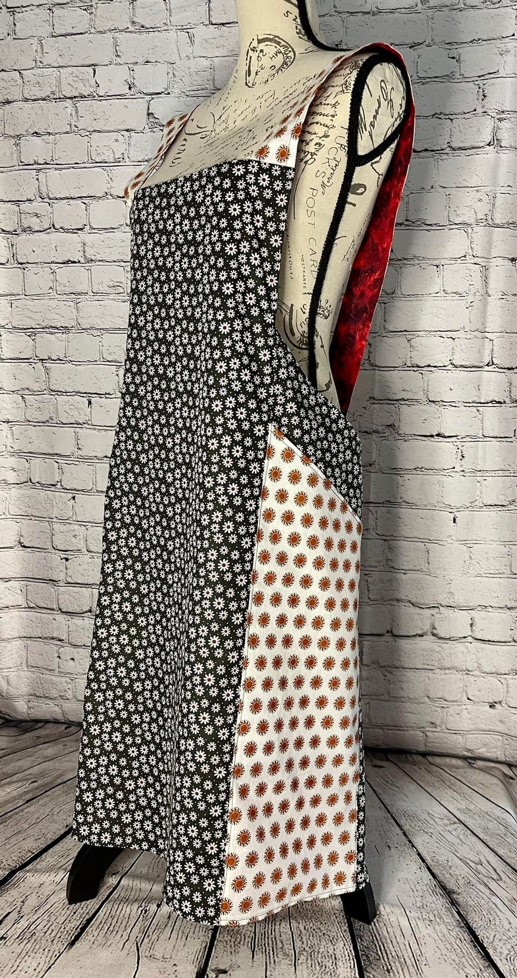Reversible Apron