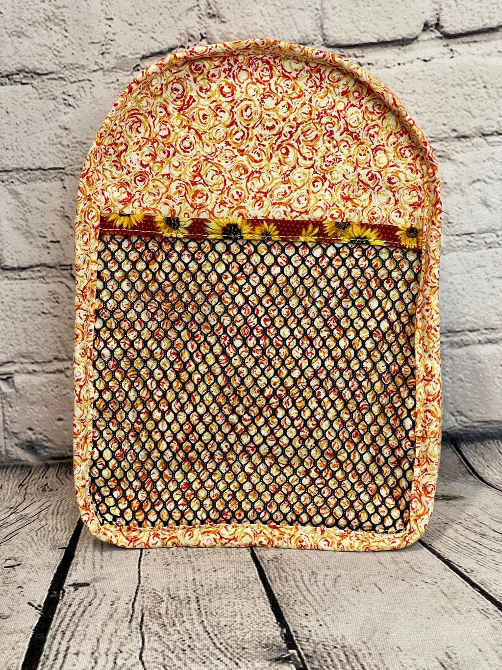 Small Crossbody Chest-pack - Daisy