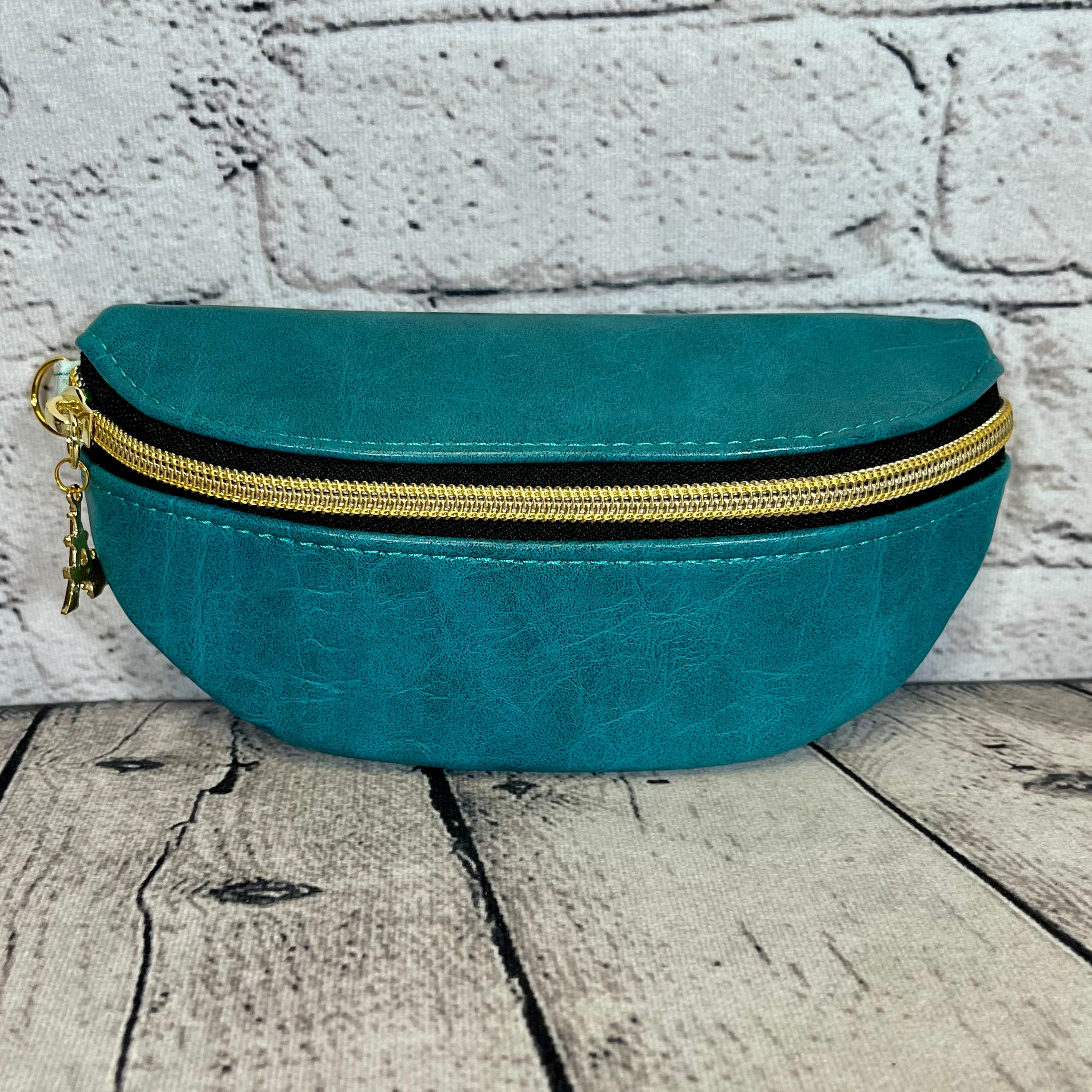 Ellie Sunglasses Case - Turquoise Accents of Paris