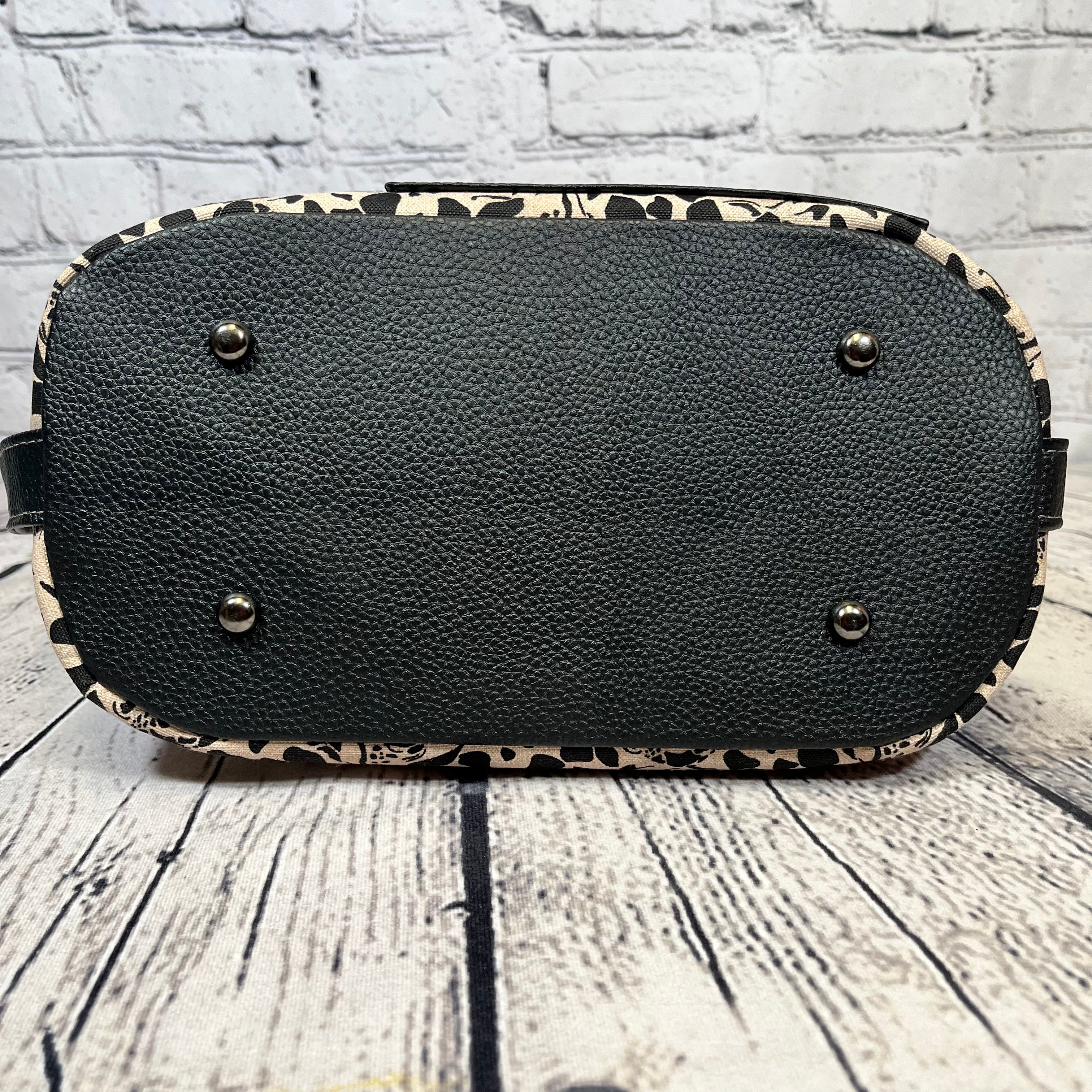 Krystal Convertible Bag - Black and Tan Giraffe Print