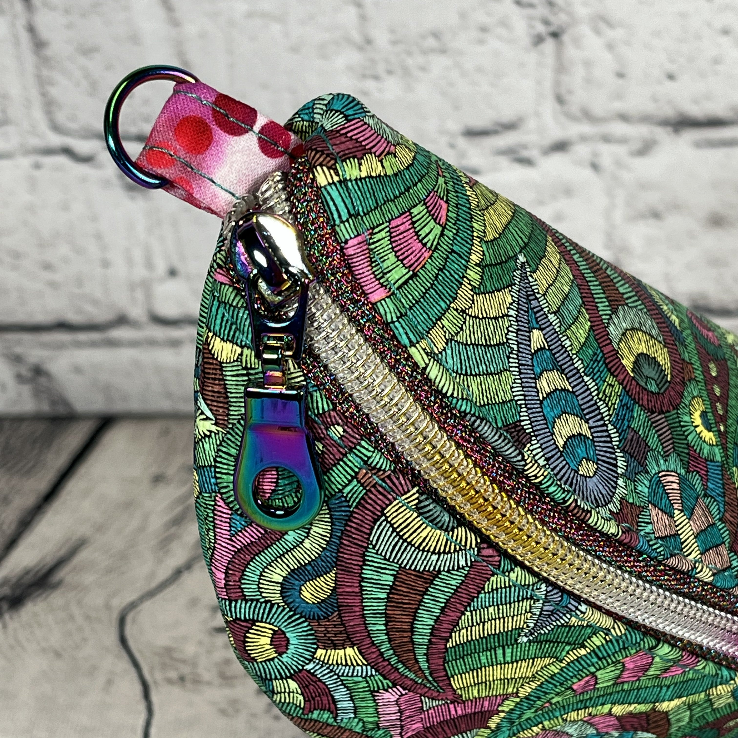 Ellie Sunglasses Case - Pink & Green Paisley