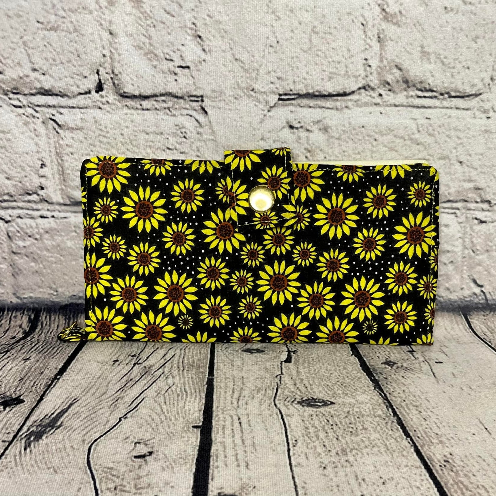 Large Wristlet Wallet - Black & Yellow Sunflower