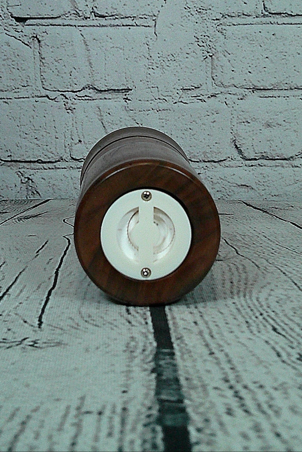 Pepper Grinder with Salt Shaker - Walnut